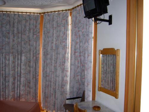 Residencial Roxi Hotel Lisboa Szoba fotó
